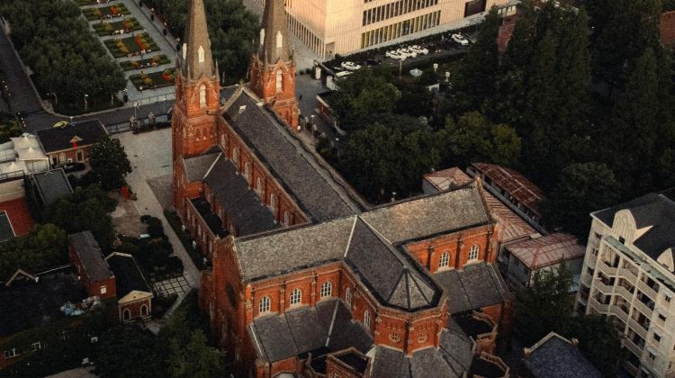 5-Day Essence of Shanghai Private Tour·Former French Concession, The Bund, Shanghai Jade Buddha Temple, Zhujiajiao Ancient Town, Qushui Garden, The City Temple of Shanghai