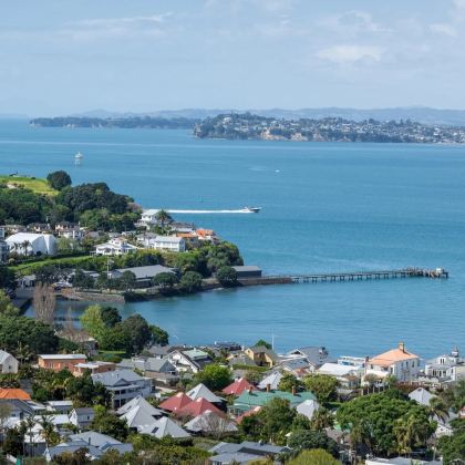 新西兰惠灵顿+奥克兰9日8晚私家团