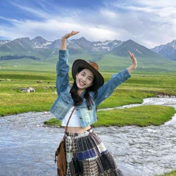 沈阳+丹东+长白山+延吉+镜泊湖风景区+哈尔滨+齐齐哈尔+呼伦贝尔大草原+漠河16日15晚跟团游