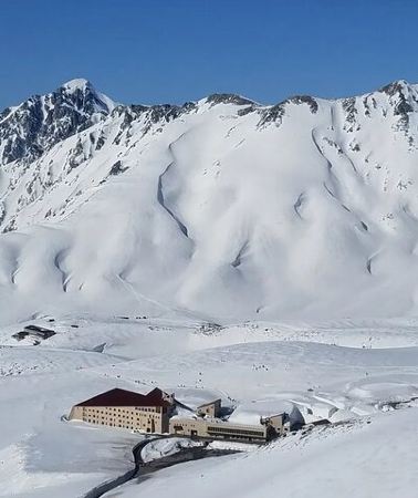 2D1N • From Nagoya Tateyama Kurobe Snow Wall & Kamikochi 2 Day Tour