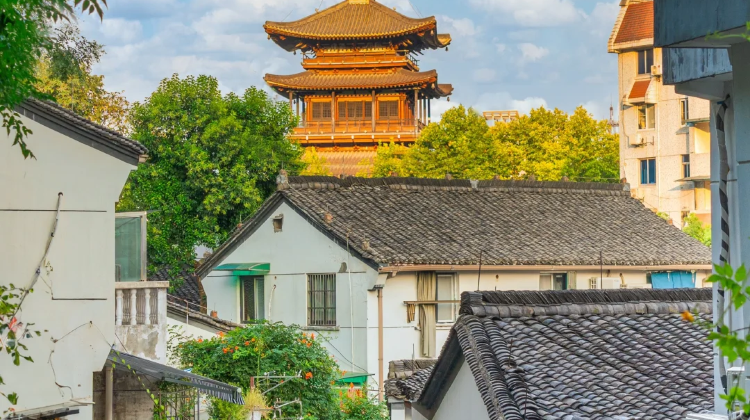 3-Day 3-day 2-night · Private Tour · China + Hangzhou + West Lake + Southern Song Imperial Street + Southern Song Dynasty Guan Kiln Museum + Qing He Fang
