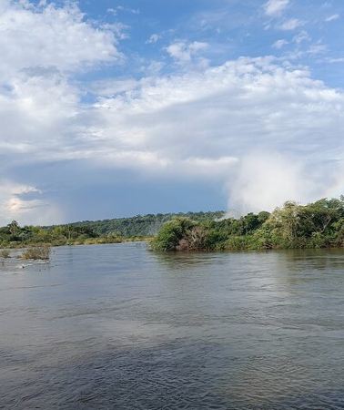 2D1N • Beyond Iguassu Falls, visit Iguassu Falls with the best company