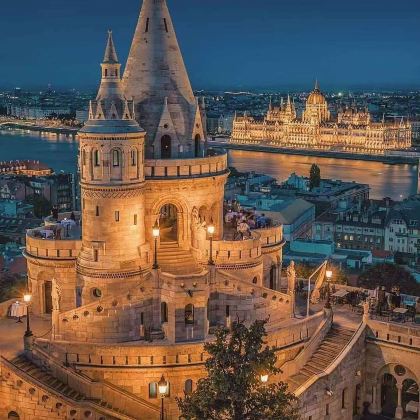 匈牙利布达佩斯+奥地利维也纳+捷克布拉格+斯洛伐克+德国慕尼黑+法兰克福16日15晚拼小团