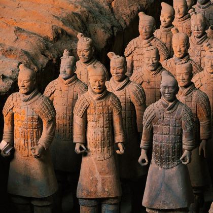 西安兵马俑+华清池3日2晚跟团游