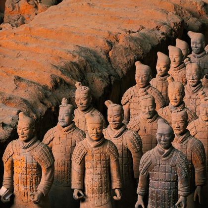 西安兵马俑+华清池3日跟团游