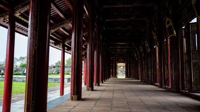 10-Day Classic Vietnam Tour from Hanoi to Ho Chi Minh City · Cu Chi Tunnel, Ha Long Bay