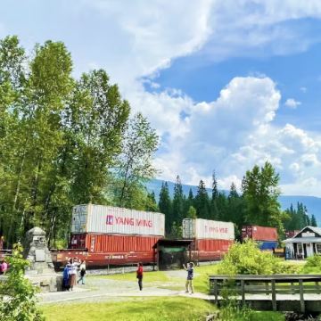 加拿大温哥华+萨蒙阿姆+班夫+维多利亚8日7晚私家团