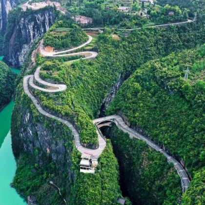 恩施大峡谷+恩施梭布垭石林景区5日4晚私家团