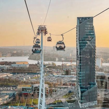 英国伦敦+牛津+剑桥+曼彻斯特+约克10日9晚拼小团