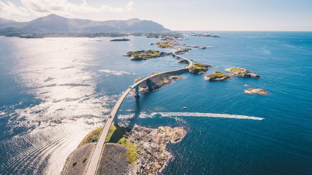 <12天>【铁发 纯净峡湾 北欧四国全景】·峡湾深度  丹麦+瑞典+挪威+芬兰：2晚夜游轮+挪威2大景观之路+纵览3大峡湾+步道石+哥本哈根+赫尔辛基+斯德哥尔摩+奥斯陆+斯塔万格+卑尔根+弗洛姆小火车