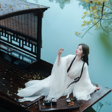 上海+苏州+杭州+乌镇4日3晚跟团游