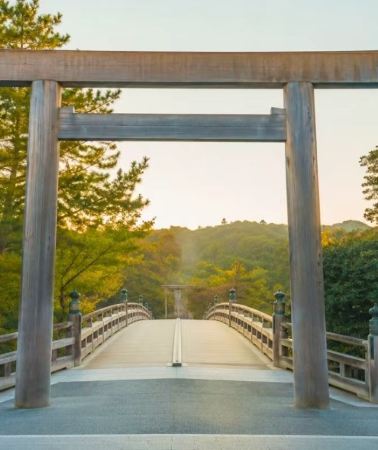 2天1晚 • 【日本傳統神社文化和海洋魅力的雙重體驗】伊勢神宮漫步＆珍珠島海女採珠表演