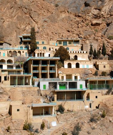 16D15N • Iran: A Journey through Persian History