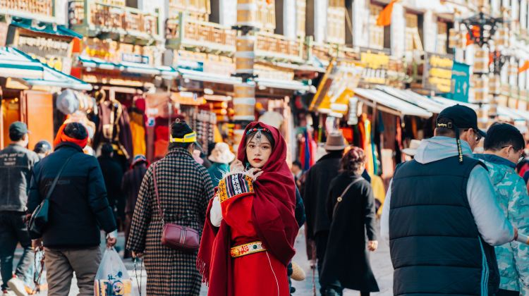 8D7N · Group Tours · China + Tibet + Lhasa + Potala Palace +Yamdrok Lake + Shigatse + Everest Base Camp + Gyatso + Lhakhang + Ula Pass + Princess Wen's Evening Party + Namtso Lake