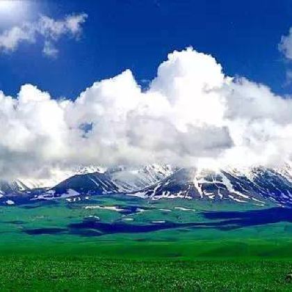 新疆北疆+天山天池+喀纳斯景区+那拉提旅游风景区8日7晚私家团