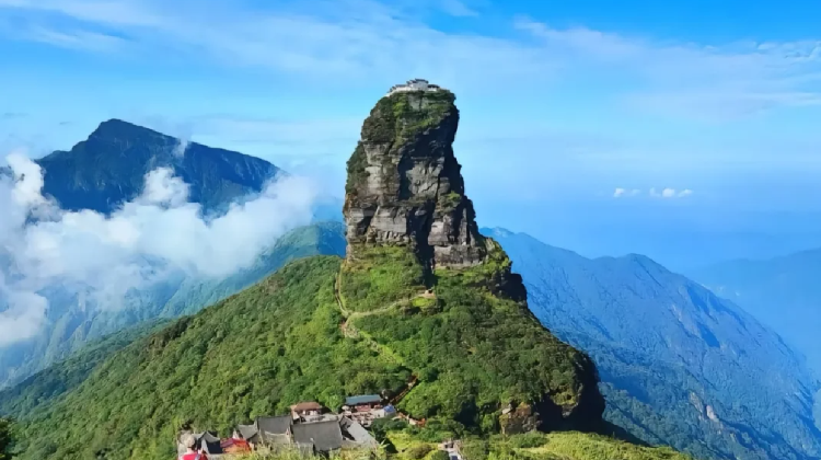 7D6N · Private Tours · Guiyang + Huangguoshu Waterfall + Xijiang Qianhu Miao Village + Mount Fanjing + ChinaTianyan scenic Area + Libo + Zhenyuan Ancient Town