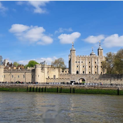 英国9日7晚私家团