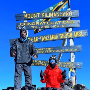 登山·乞力马扎罗国家公园7日6晚跟团游