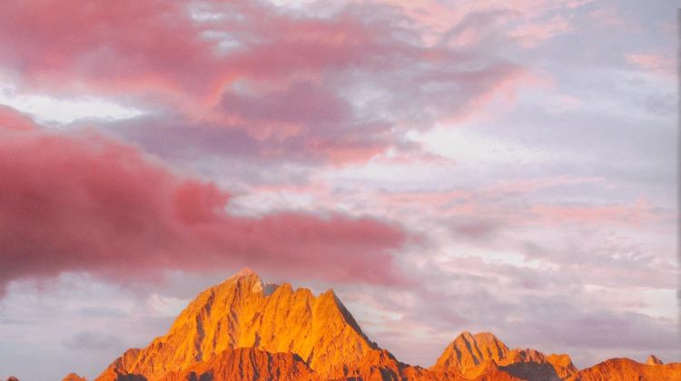 5-day 4-night · Private Tour · Daocheng Yading + Mount Siguniang + Yuzixi