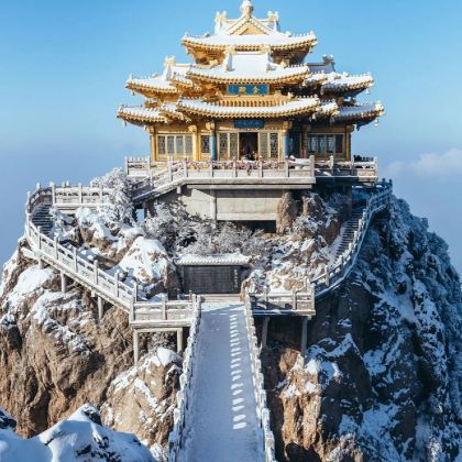 老君山景区+云台山风景名胜区+少林寺4日3晚跟团游