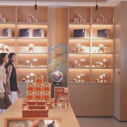 江西景德镇+婺女洲度假区+婺源篁岭3日2晚私家团