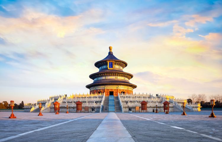 14-day 13-night · Group Tours · Shanghai + Suzhou + Hangzhou + Beijing + Xi'an + Chengdu · Join our exclusive small group tour, limited to a maximum of 8 international travelers sharing the same coach. Enjoy accommodations in carefully selected 4- and 5-star hotels throughout the journey. Explore the enchanting Jiangnan region, known for its misty waters and riverside allure. Discover Beijing, the ancient capital rich in heritage. Experience Xi'an, celebrated for its Tang Dynasty splendor and Qin heritage. Immerse yourself in Chengdu, famous for its leisurely lifestyle and vibrant Sichuan culture.