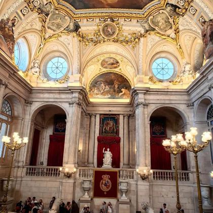 西班牙马德里+巴塞罗那5日4晚自由行