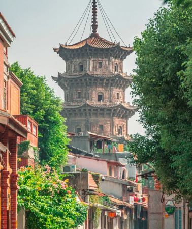 5D4N • Quanzhou + Kaiyuan Temple + Chongwu Ancient City + Xisha Bay