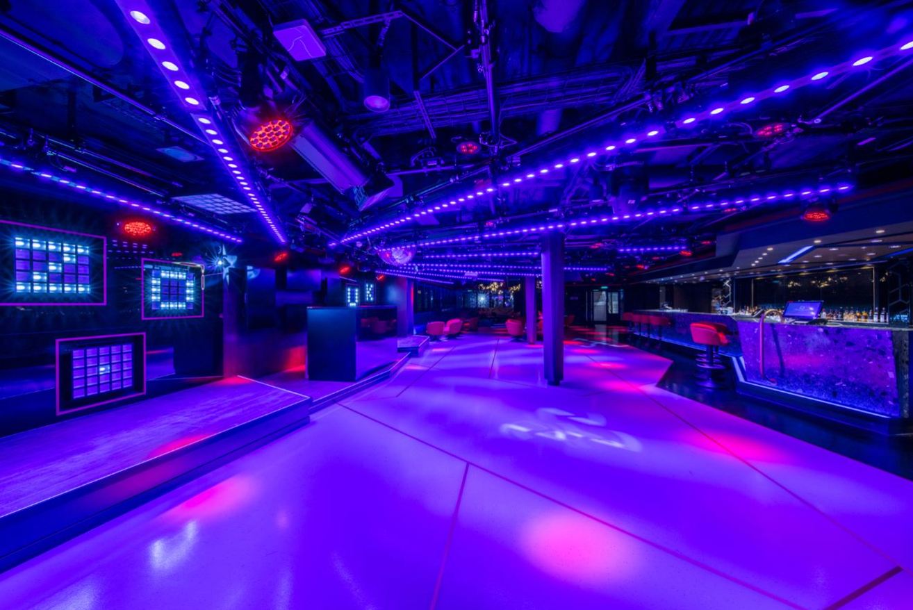 名胜世界邮轮云顶梦号Zouk海滩派对俱乐部_邮轮官网_简介_游轮介绍_图片_价格【携程邮轮】