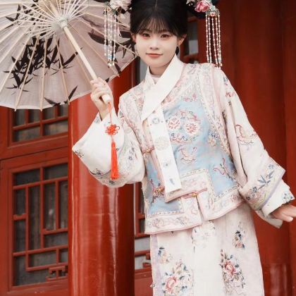 哈尔滨+延吉+长白山+长春+沈阳7日6晚私家团