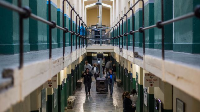 14-Day End of the Earth Tour form Buenos Aires·El Chaltén, Puerto Natales, Torres del Paine, Puerto Natales and Ushuaia