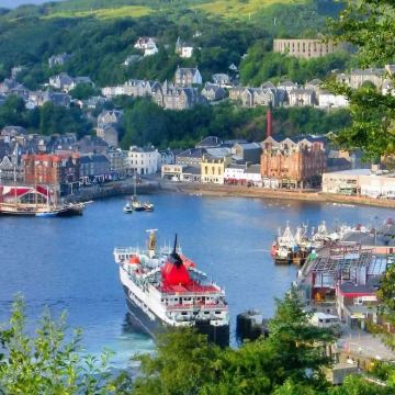 英国伦敦+牛津+伯明翰+利物浦+曼彻斯特+约克+剑桥11日10晚私家团