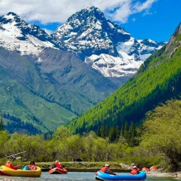 成都+四姑娘山景区+新都桥+墨石公园景区+鱼子西5日4晚私家团