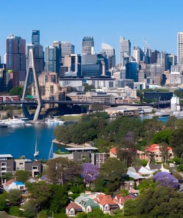 15D14N • From the Reef to the Peaks: Snorkel the Great Barrier Reef, Conquer the Sydney Bridge, Explore New Zealand’s Wild South.