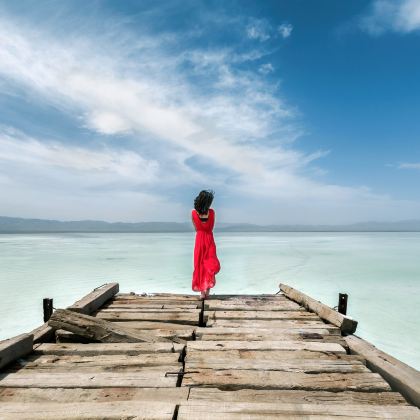 敦煌+嘉峪关+张掖+西宁+青海湖景区+茶卡盐湖6日5晚私家团