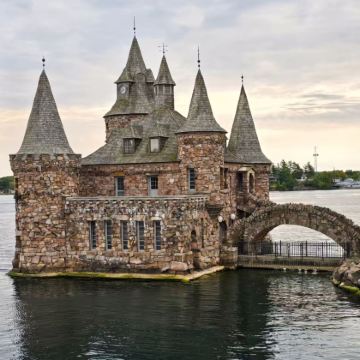 蒙特利尔+渥太华3日2晚拼小团