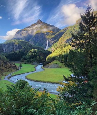 3D3N • Stress-Free Oslo to Bergen Private Tour Flexible Fjord, Glacier & Preikestolen Hiking Routes