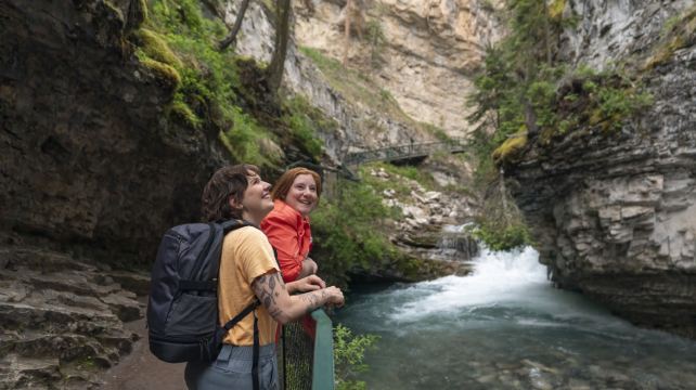 卡尔加里、班夫+4