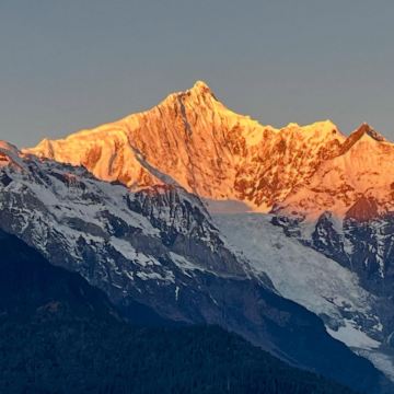 香格里拉+梅里雪山+上虎跳峡3日2晚私家团