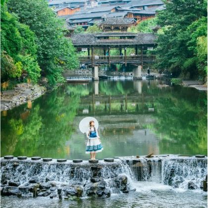 贵州贵阳+黄果树景区+荔波+西江千户苗寨4日3晚拼小团