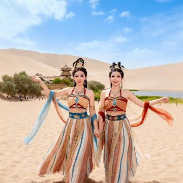 兰州+青海湖景区+茶卡盐湖+敦煌+嘉峪关+张掖7日6晚拼小团