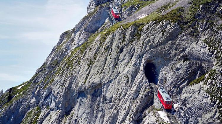 2-Day Alps Tour from Zurich: Mt Pilatus and Mt Titlis