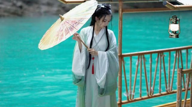 恩施土家族苗族自治州、恩施+6