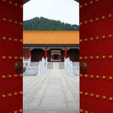 横店影视城3日2晚拼小团