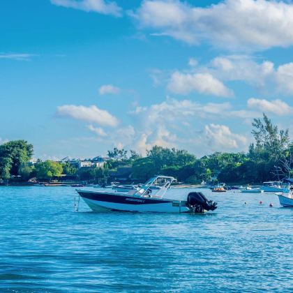 毛里求斯8日7晚私家团