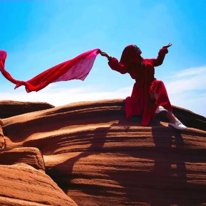 陕西黄河壶口瀑布+南泥湾风景区+宝塔山+延安革命纪念馆+枣园革命旧址+甘泉大峡谷+陕西波浪谷景区4日3晚拼小团