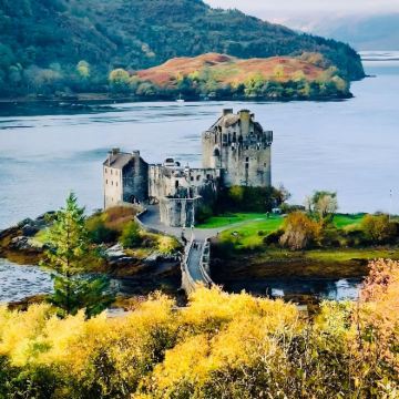 英国爱丁堡+因弗内斯+天空岛+苏格兰高地5日4晚拼小团