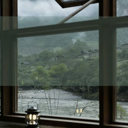 丽江+香格里拉+梅里雪山国家公园+丙中洛风景区+老姆登知子罗+六库+大理市9日8晚拼小团