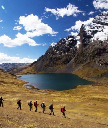 2D1N • Cusco: Rainbow Mountain & 7 Lakes 2-Day Tour