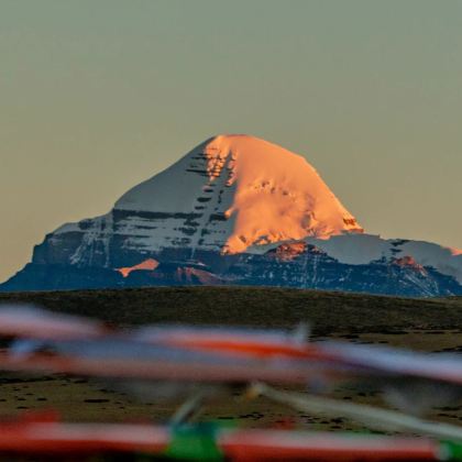 拉萨+阿里+冈仁波齐+珠峰大本营+羊卓雍错+布达拉宫12日11晚私家团